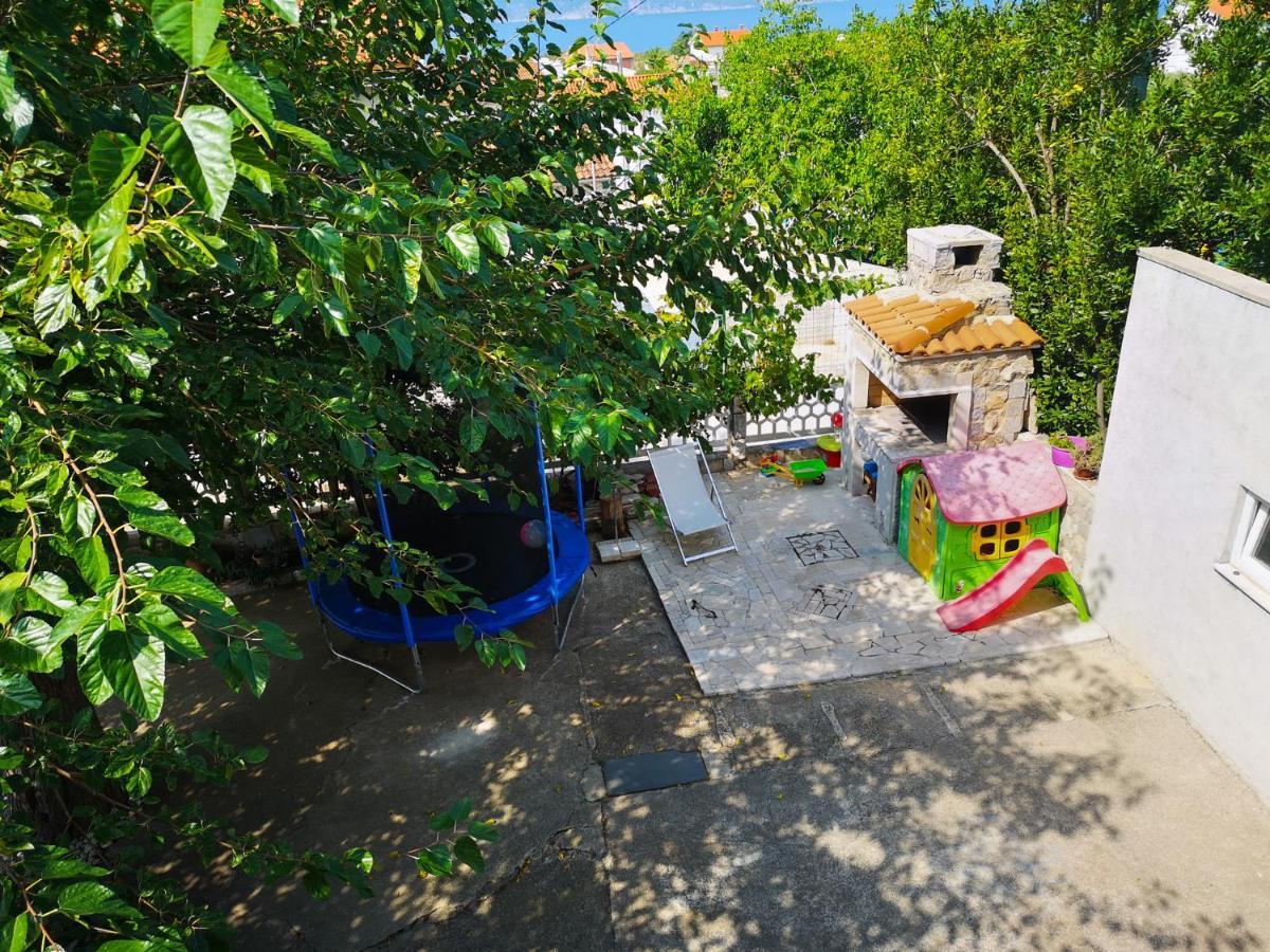 Apartment Magdic Brzac Luaran gambar