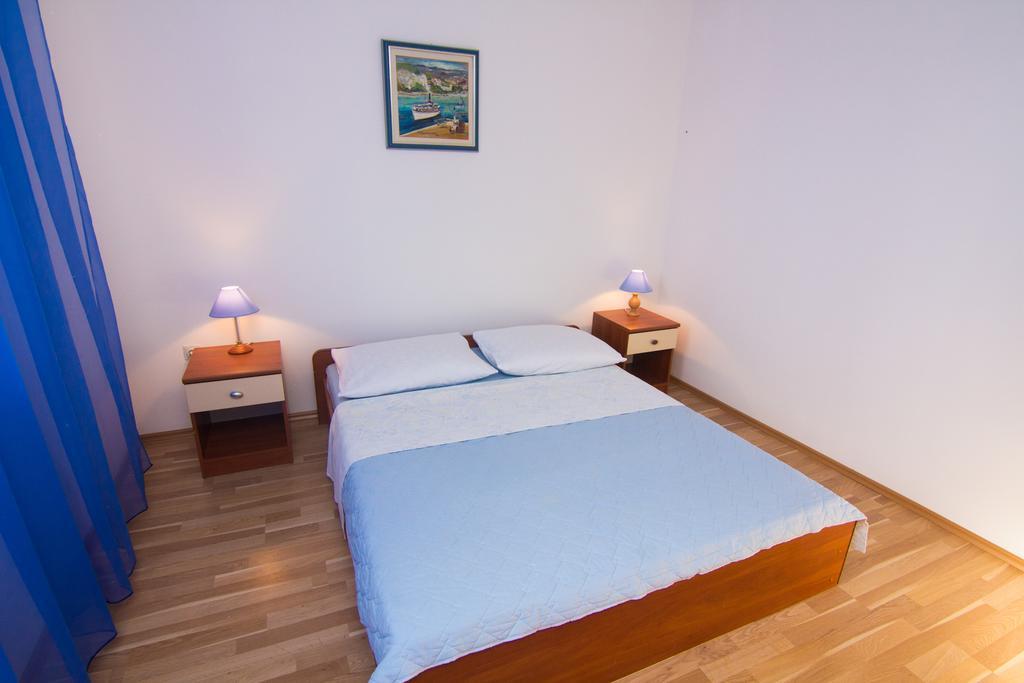 Apartment Magdic Brzac Luaran gambar