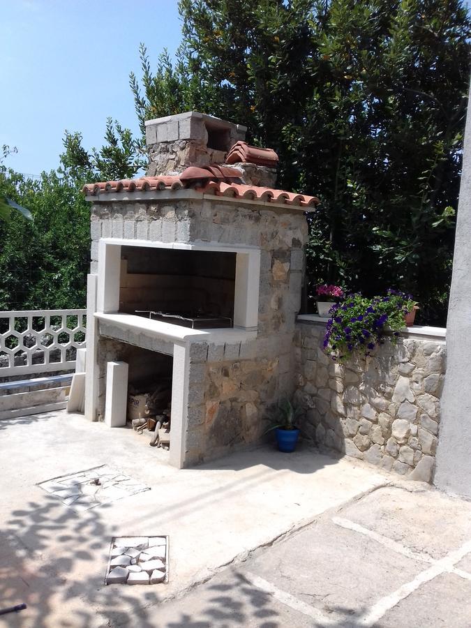 Apartment Magdic Brzac Luaran gambar